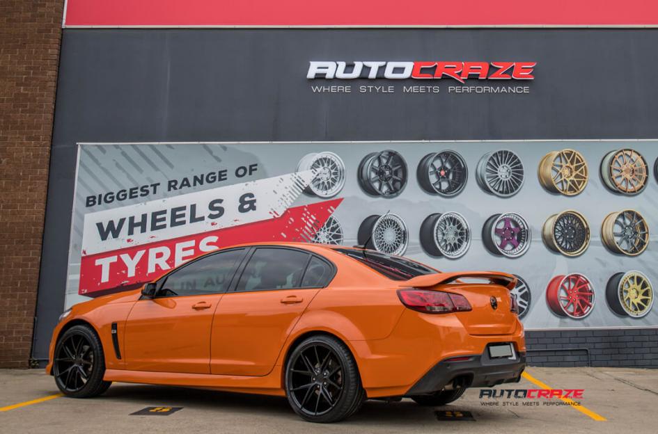 HOLDEN-COMMODORE-MISANO-MATTE-BLACK